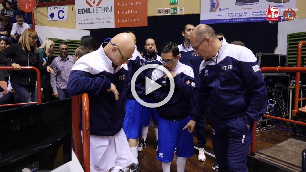 Unieuro Forlì-Treviso Basket -Ospiti della partita i ragazzi della nazionale Campione del Mondo FISDIR-